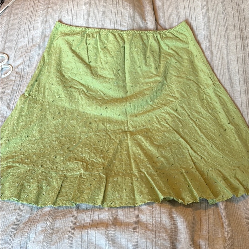 Liz Claiborne Green Pleated A-Line Eyelet Lined Skirt